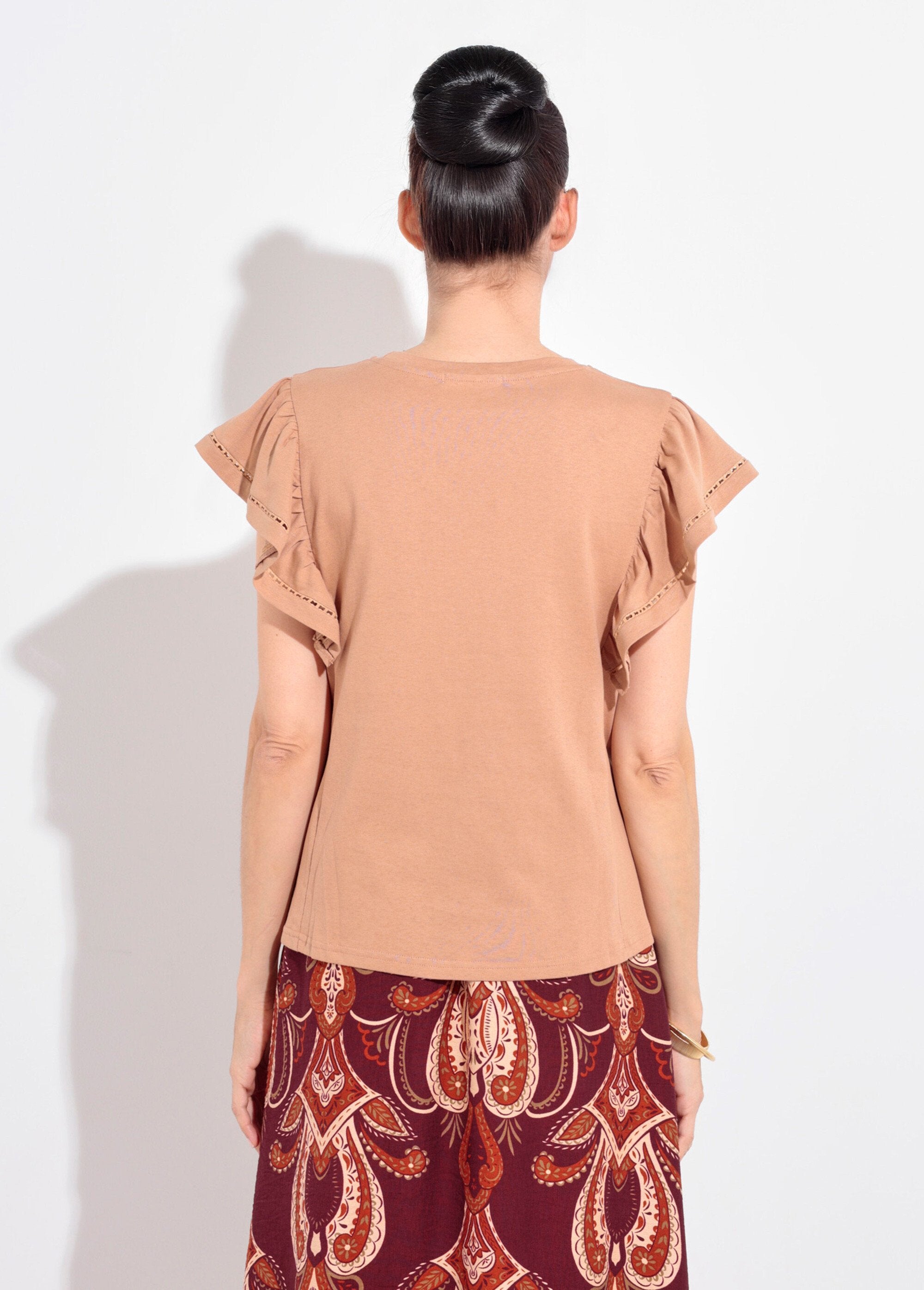 T-shirt_manches_courtes_volantées_ajourées_Camel_DO1_slim