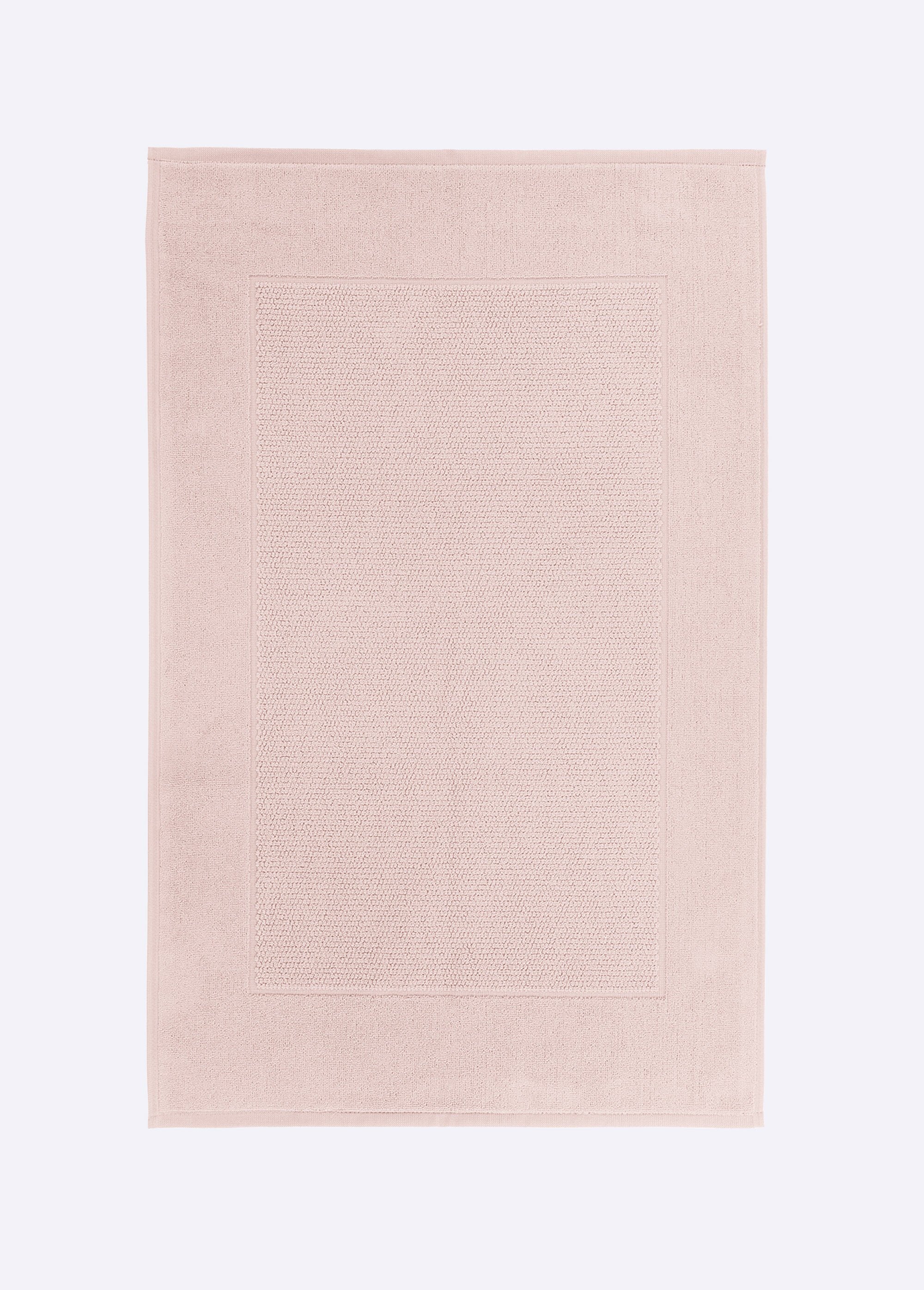Alfombra_de_baño_de_felpa_con_borde_fino_Rosa_pálido_FA1_slim