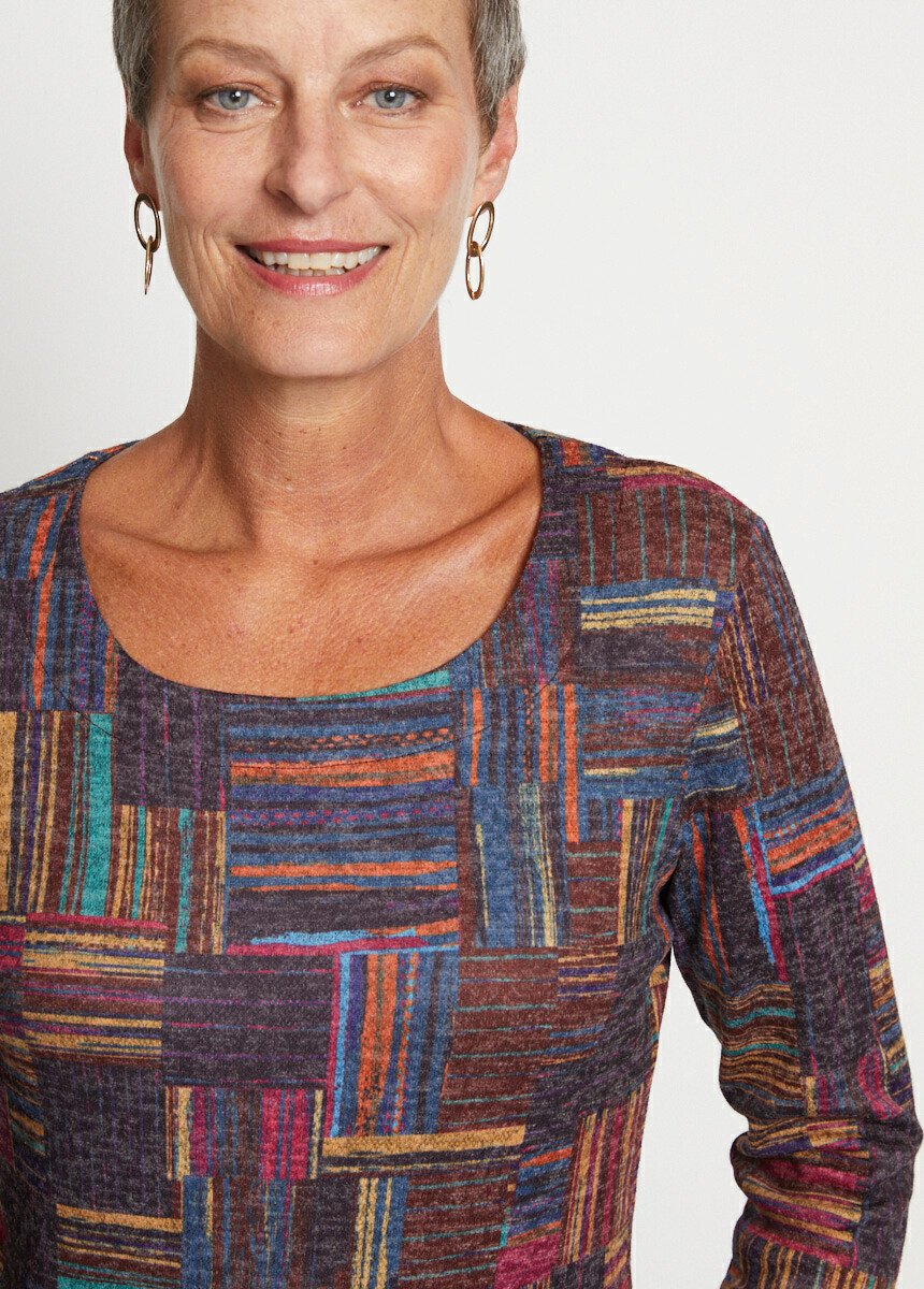 Túnica_de_punto_cálida_con_estampado_gráfico._Multicolor_DE1_slim