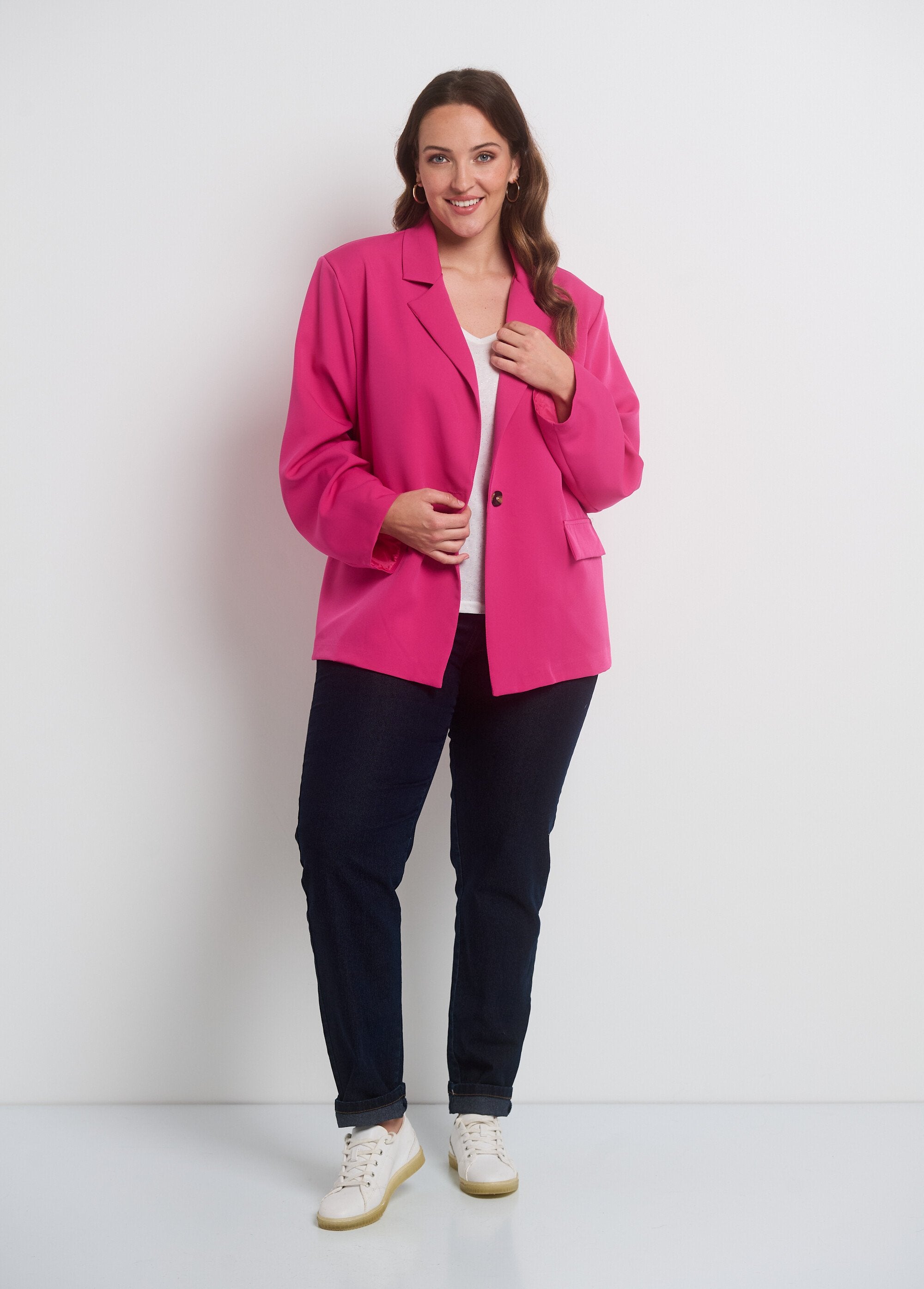 Chaqueta_blazer_fluida_con_cuello_sastre_Fucsia_SF1_curvy